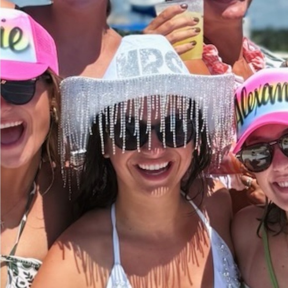 White Rhinestone Fringe Hat - Picture 4 of 4